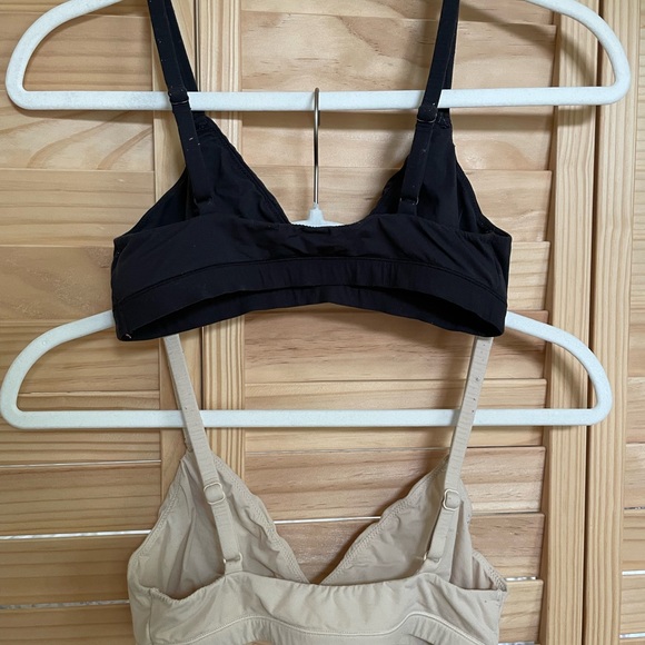 Skim size small bralettes - Picture 2 of 5